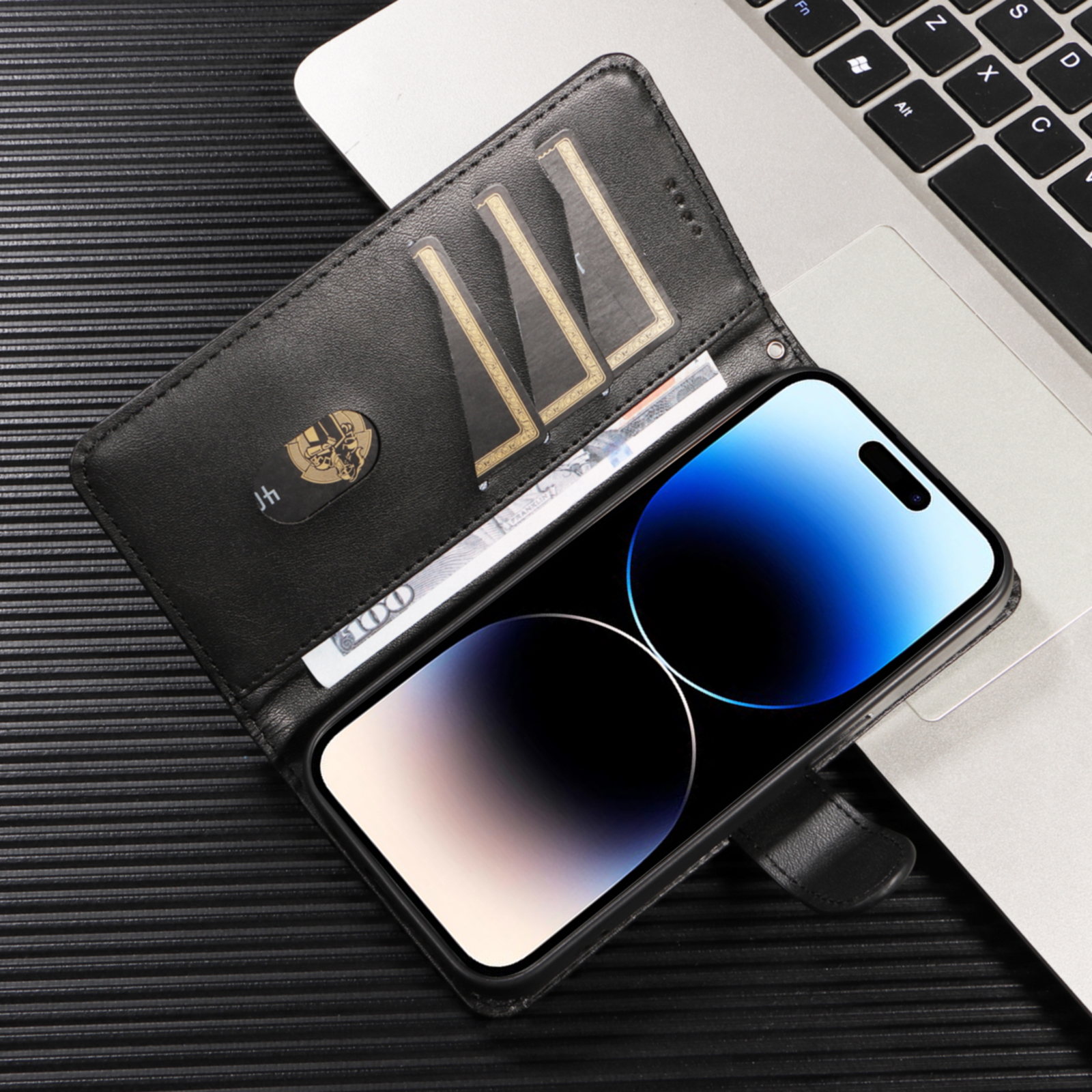 Retro Lines Wallet Case on For - Phone Cases Motorola Edge 2025 리뷰 및 가격